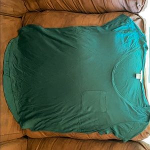 NWOT H&M silky short sleeve T.